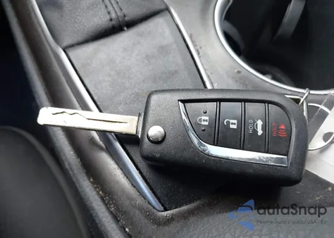 2021 Toyota Camry Le из США, поврежденный, VIN 4T1C11AKXMU550039